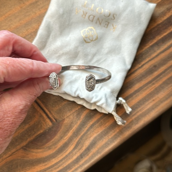 Kendra Scott Bracelet - Picture 8 of 9